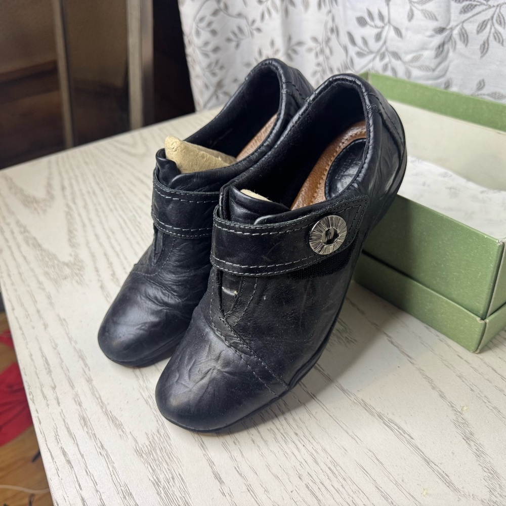 Clarks Black Women's Loafers with Button Detail